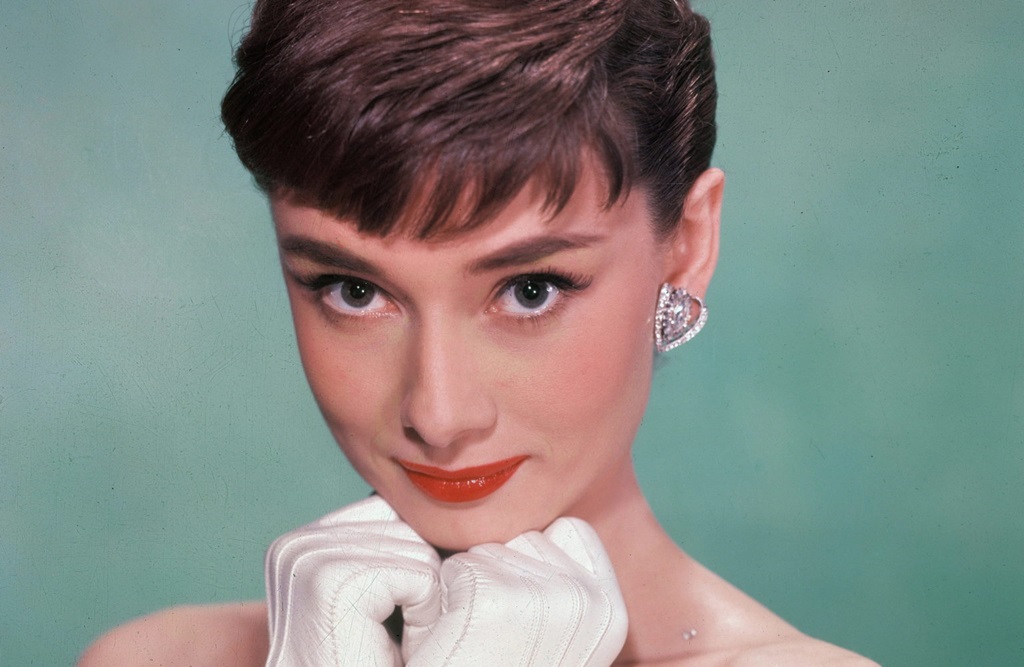 Audrey Hepburn face